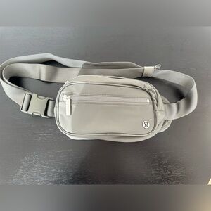 Lululemon Wunderlust Belt Bag
